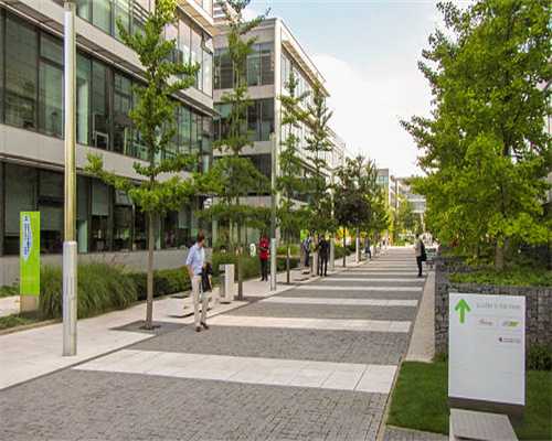 这款小游戏风靡全世界，但开发者却没赚到什么钱