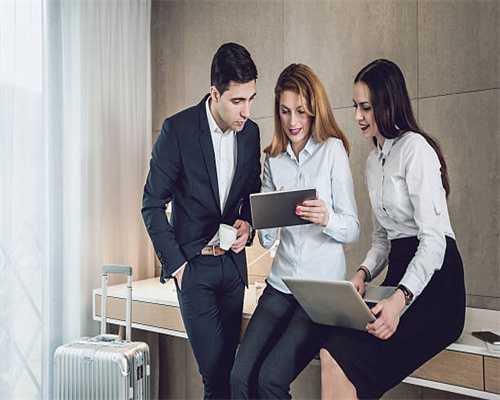 大富翁4，地图上的大场景，人物站上去会发生什么？