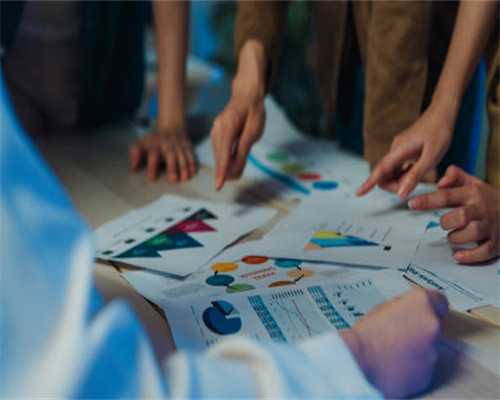 男人也能生小孩？这个游戏真正做到了男女平等