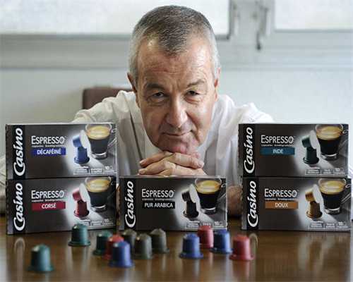 《魔女兵器》：做着游戏，心系动画