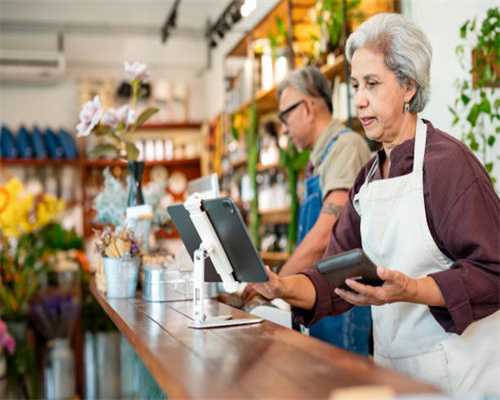 神途传奇手游与热血传奇手游区别在哪？两者孰优孰劣？