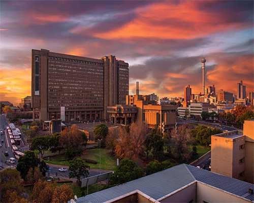 《方舟生存进化》玩家进化之路，30万年的科技浓缩在3星期爆发