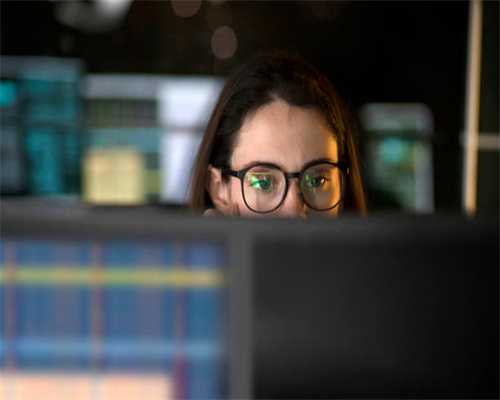 《方舟：生存进化》手游扭曲地牢将至，泰克饲料槽功能了解一下？