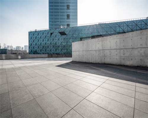 抄家神器，《方舟：生存进化》手游C4炸弹能瞬间摧毁一座楼