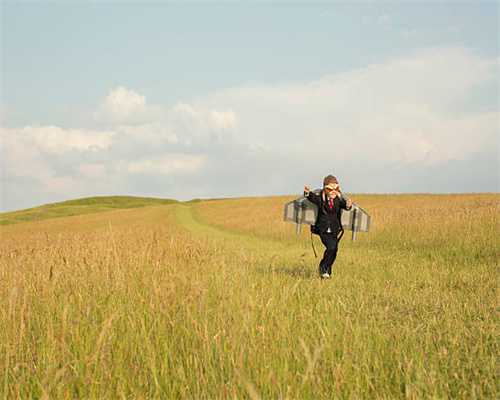 摩托竞速游戏《曼岛TT：边缘竞速3》上线Steam