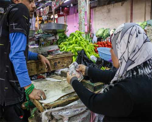 被游戏运营商拖垮的格斗游戏，一个P下去就死了还怎么打？