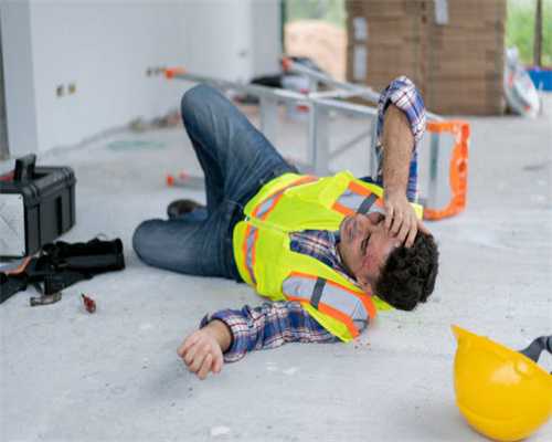 「新游拔草」最强缝合怪手游上架 该有的热度全让它蹭了 律师函警告